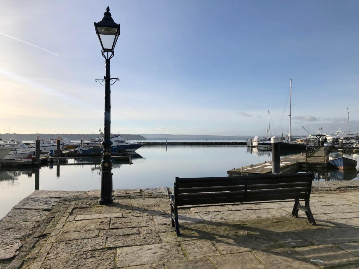 House With Parking, Short Stroll To Quay, Shops And Restaurants Villa Poole Buitenkant foto