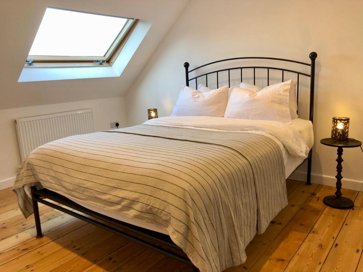 House With Parking, Short Stroll To Quay, Shops And Restaurants Villa Poole Buitenkant foto